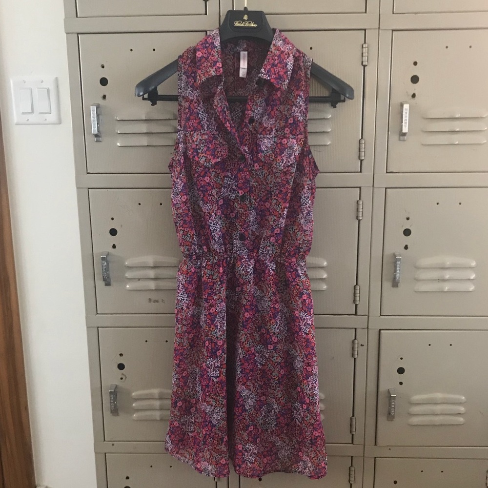 Pink flower dress with collar